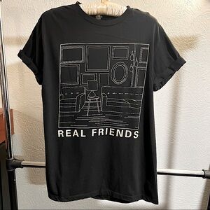 ❁ Real Friends Band Tshirt ❁